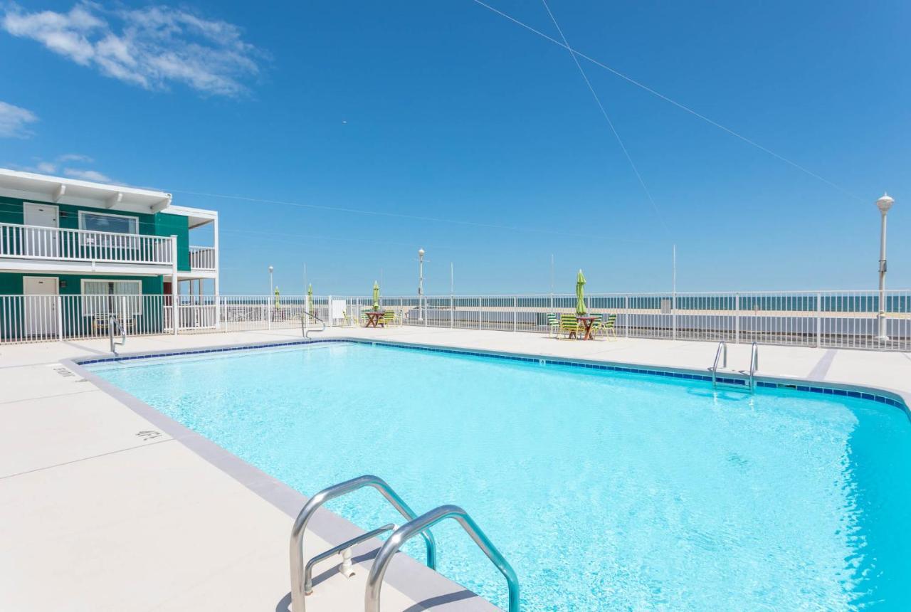Fish Tales Boardwalk Inn & Ocean Mecca Motel Ocean City Eksteriør billede